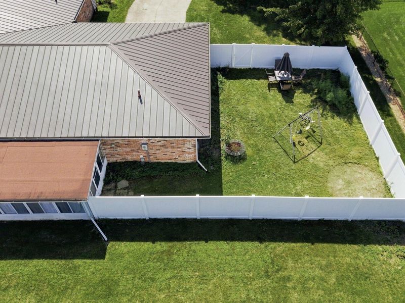 664 Edgefield Drive, Marion, OH 43302 Photo 28