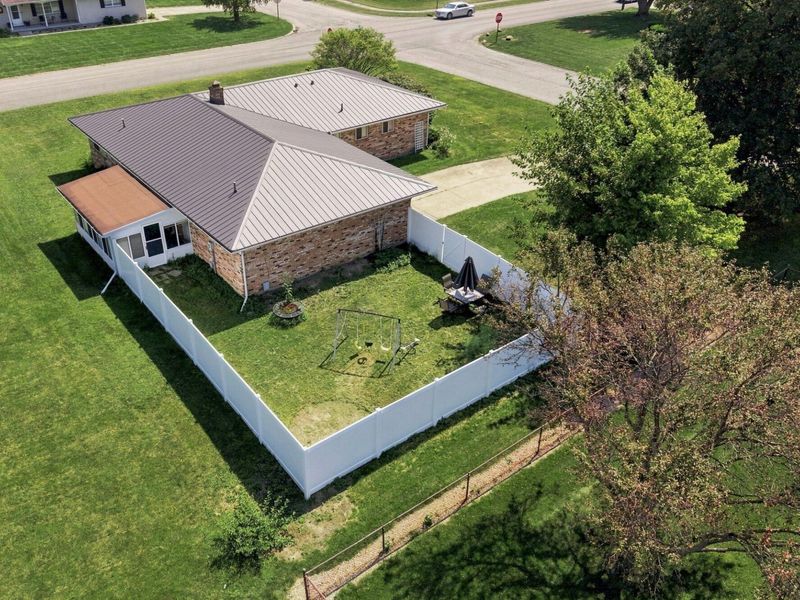 664 Edgefield Drive, Marion, OH 43302 Photo 29