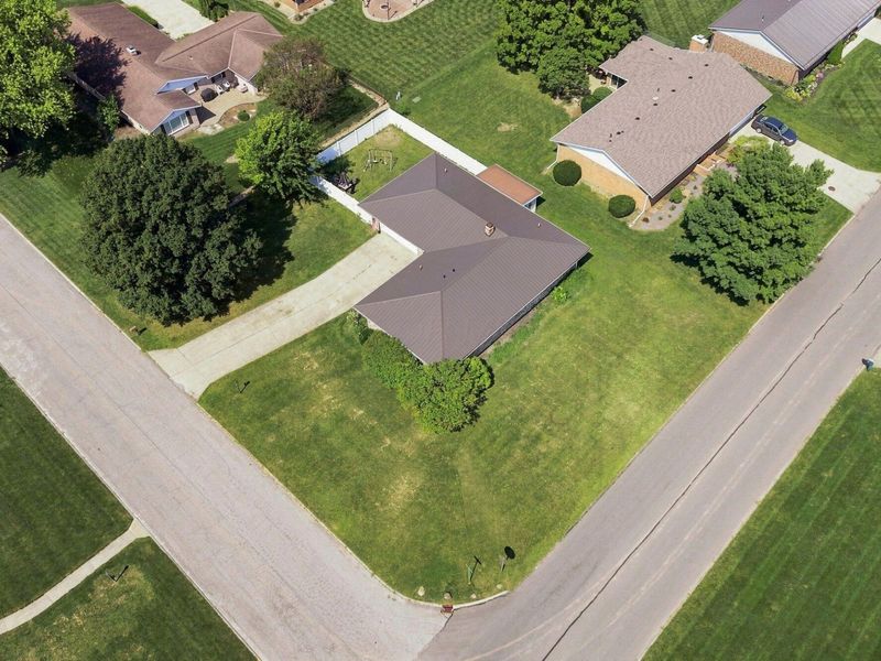 664 Edgefield Drive, Marion, OH 43302 Photo 32