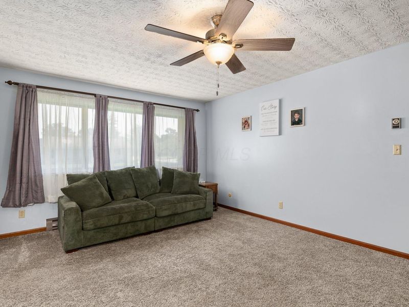 664 Edgefield Drive, Marion, OH 43302 Photo 6