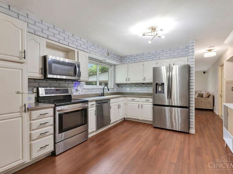 4177 West Fork Road, Green Township, OH 45247 Photo 8