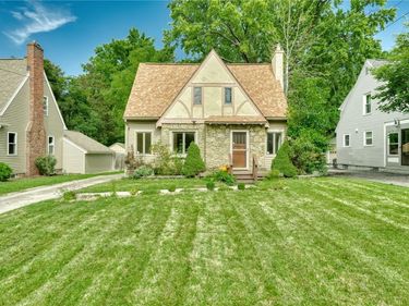 1682 Blossom Road , Rochester, NY 14610