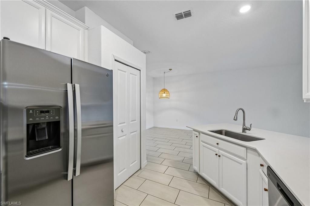 2583 Vine Ave, Naples, FL 34120 Photo