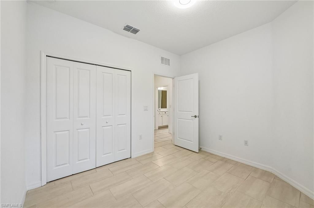 2583 Vine Ave, Naples, FL 34120 Photo