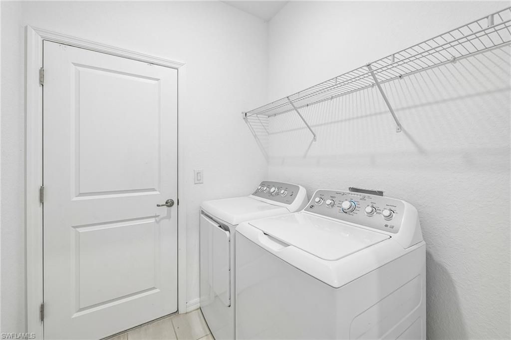 2583 Vine Ave, Naples, FL 34120 Photo