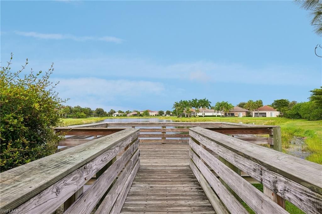 2583 Vine Ave, Naples, FL 34120 Photo