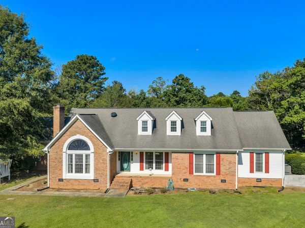 105 Julies Circle, Perry, GA 31069