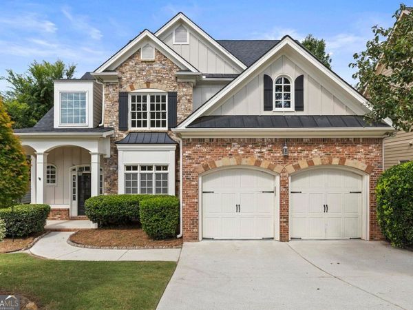 4054 Hill House Road SW, Smyrna, GA 30082
