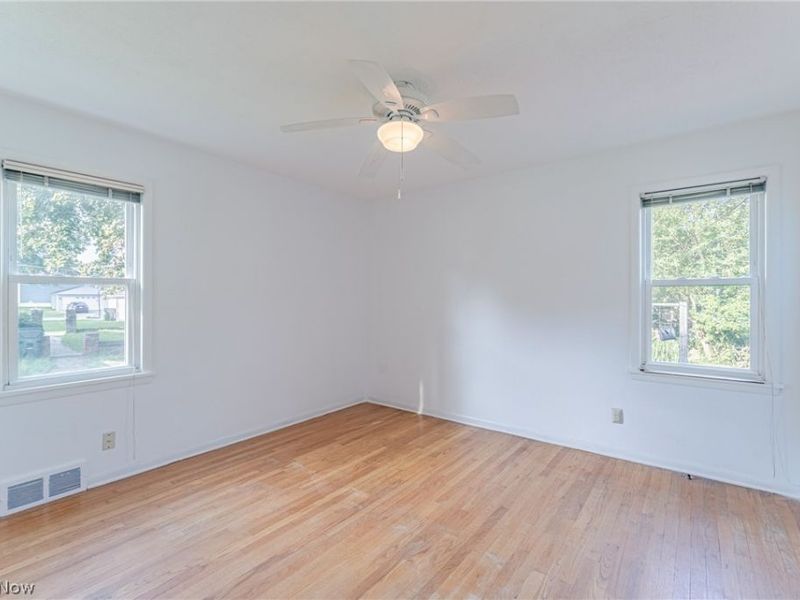 1188 S Green Road, South Euclid, OH 44121 Photo 9