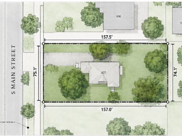 607 S Main Street , Bentonville, AR 72712