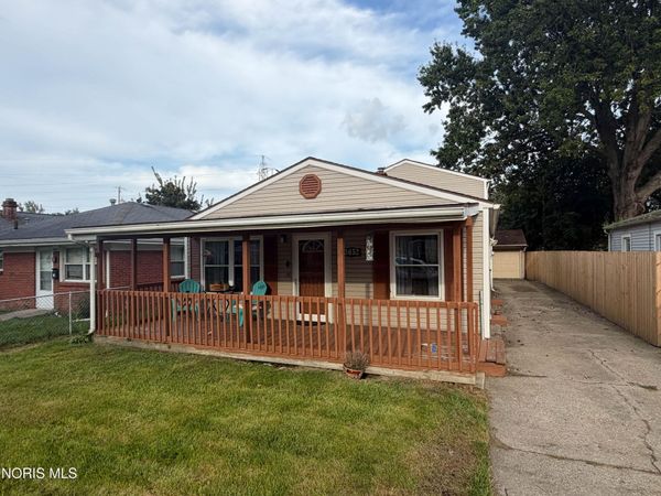3652 Terrace Drive , Toledo, OH 43611