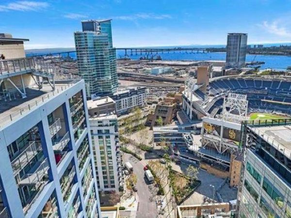 321 10Th Ave, Unit 212, San Diego, CA 92101
