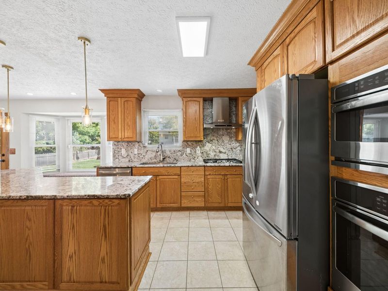 8681 Kirkland Drive, Lewis Center, OH 43035 Photo 10