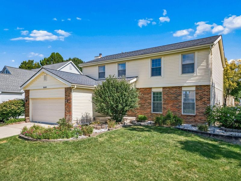 8681 Kirkland Drive, Lewis Center, OH 43035 Photo 2