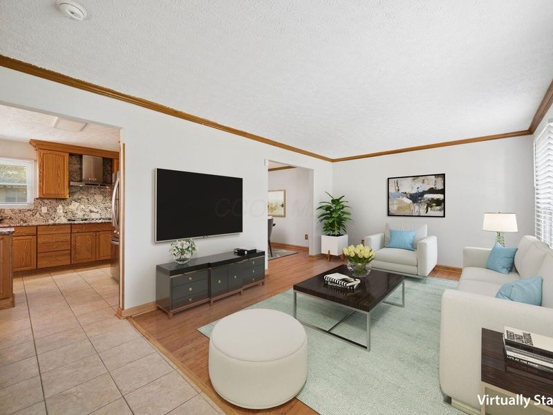 8681 Kirkland Drive, Lewis Center, OH 43035 Photo 5