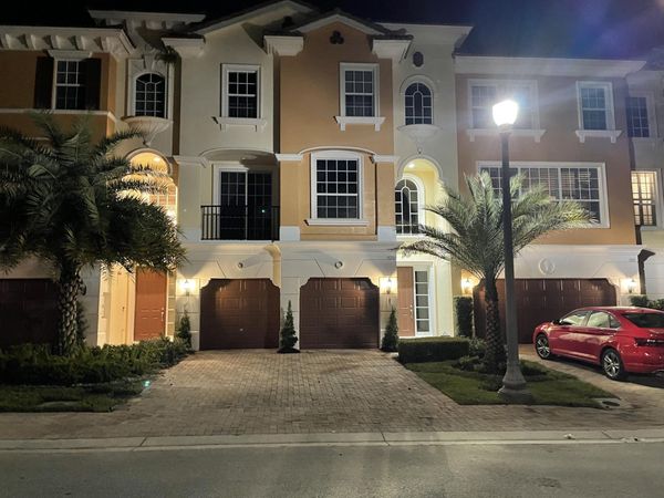 5620 NE Trieste Terrace, Boca Raton, FL 33487