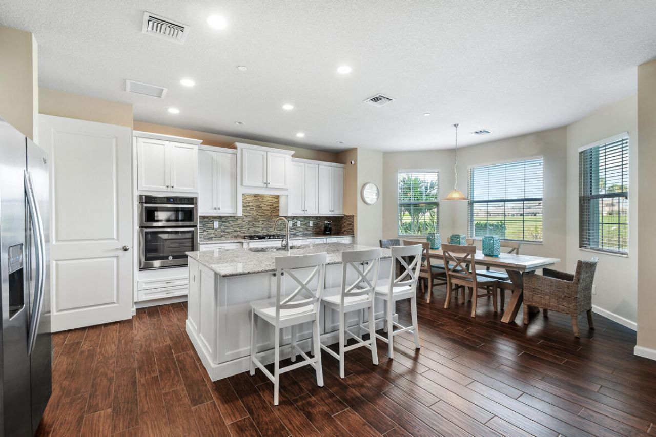 159 Tresana Boulevard, Unit 113, Jupiter, FL 33478 Photo