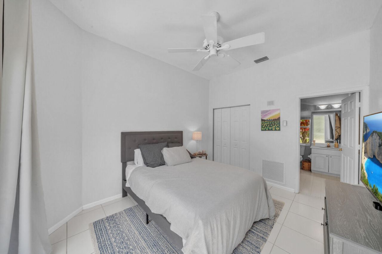 7693 Rockford Road, Boynton Beach, FL 33472 Photo