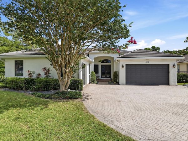4797 NW 72nd Place, Coconut Creek, FL 33073