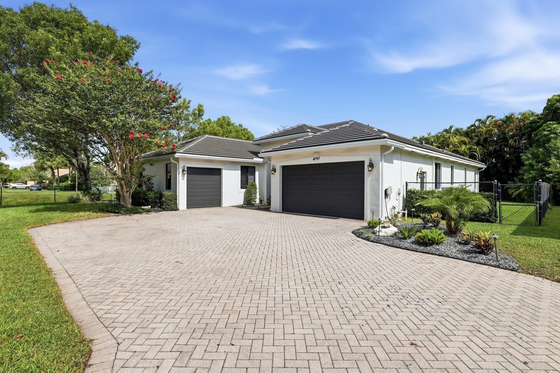 4797 NW 72nd Place, Coconut Creek, FL 33073 Photo