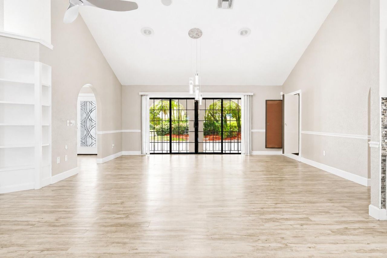 1157 SW Mirror Lake Cove, Port Saint Lucie, FL 34986 Photo