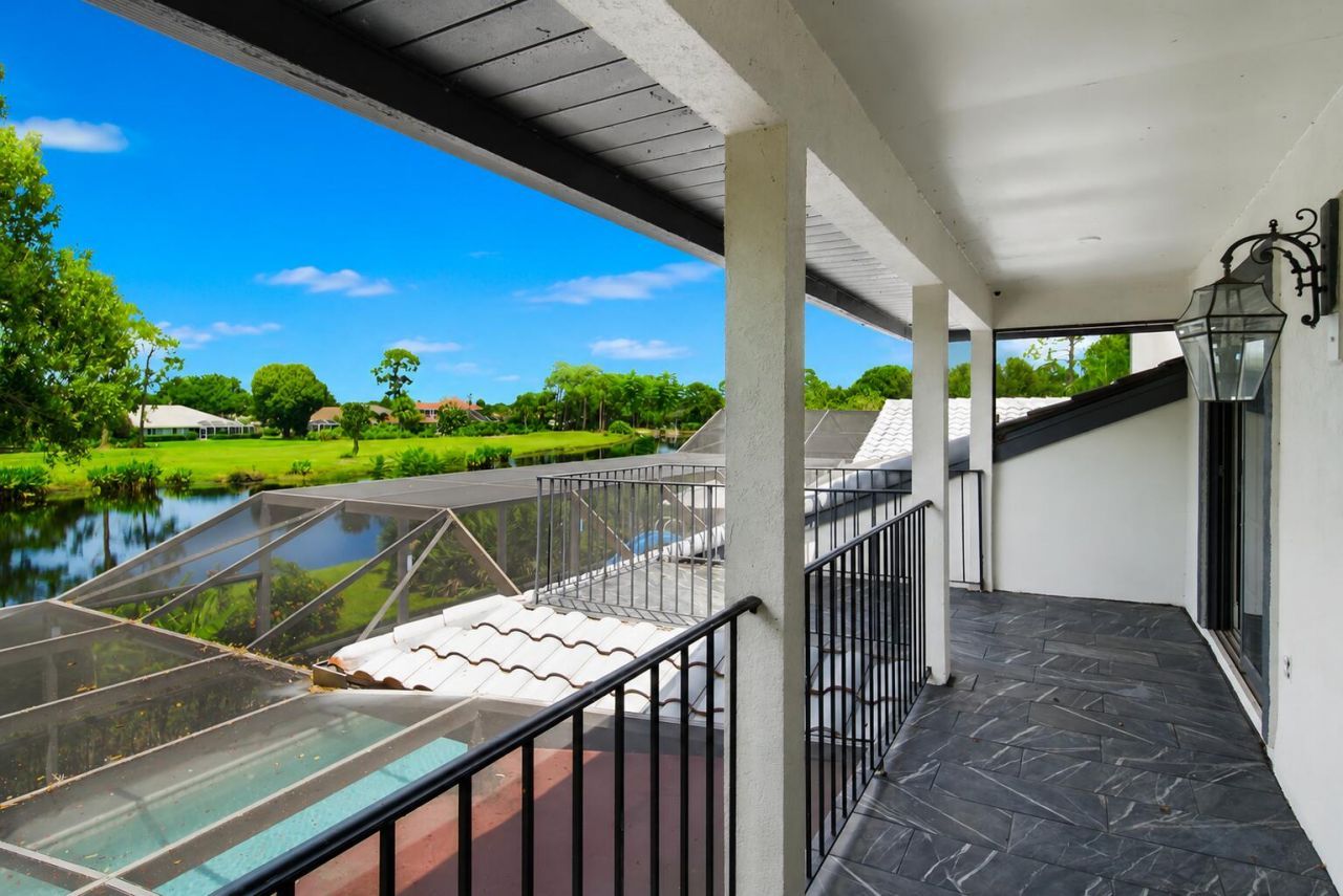 1157 SW Mirror Lake Cove, Port Saint Lucie, FL 34986 Photo
