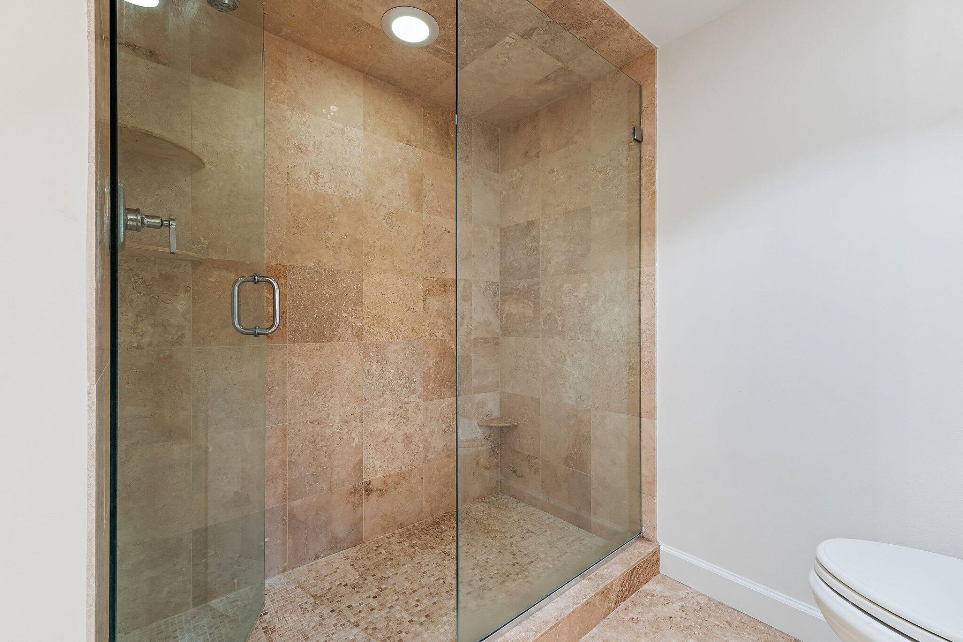 900 Ocean Drive, Unit 705, Juno Beach, FL 33408 Photo