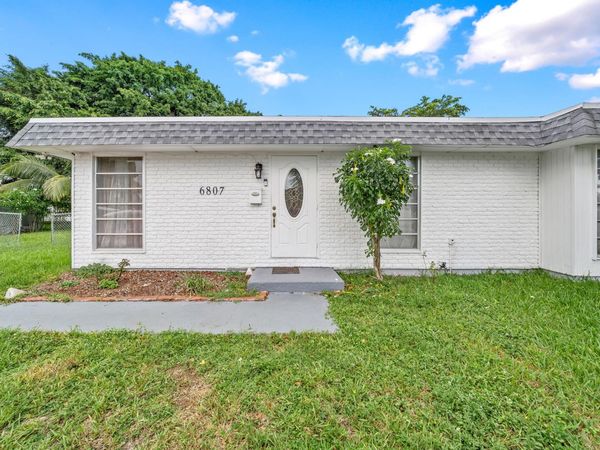 6807 NW 80TH Court, Tamarac, FL 33321