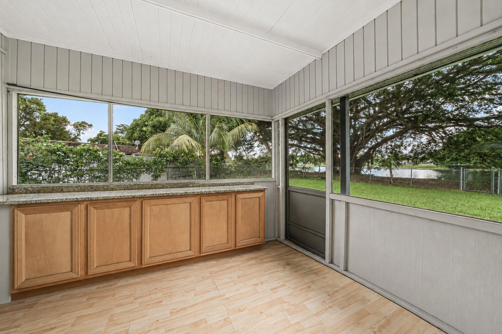 6807 NW 80th Court, Tamarac, FL 33321 Photo