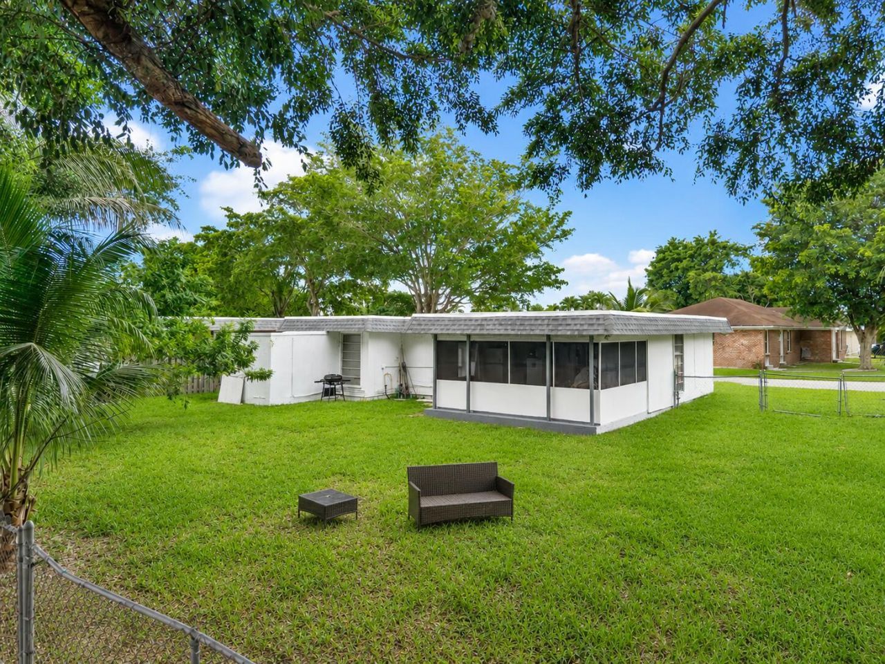 6807 NW 80th Court, Tamarac, FL 33321 Photo
