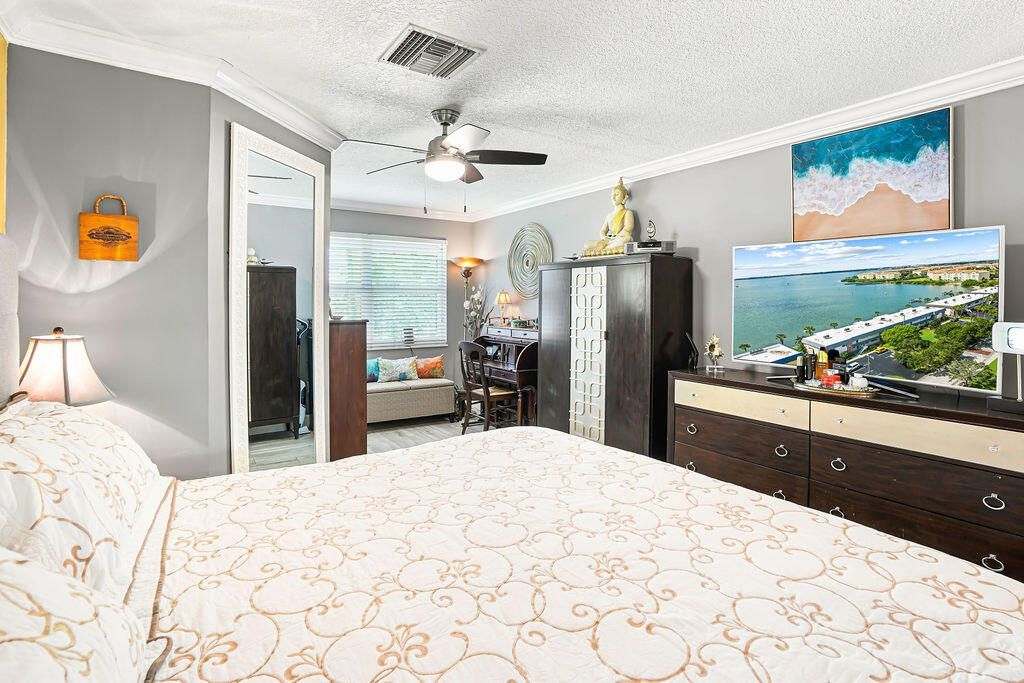 1177 Bayshore Drive, Unit 204, Hutchinson Island, FL 34949 Photo