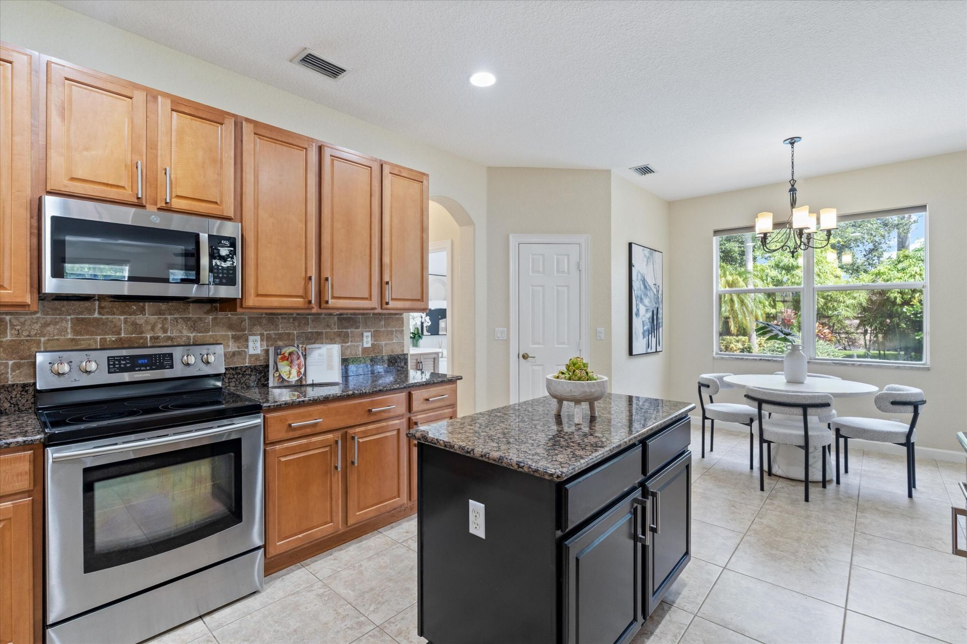 8501 Portobello Lane, Palm Beach Gardens, FL 33418 Photo