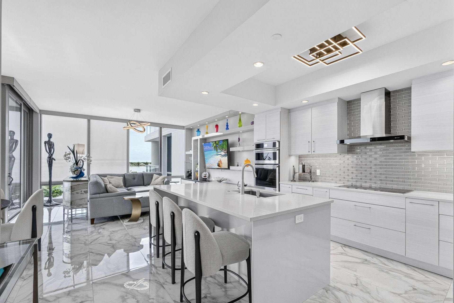 1 Water Club Way, Unit 503, North Palm Beach, FL 33408 Photo