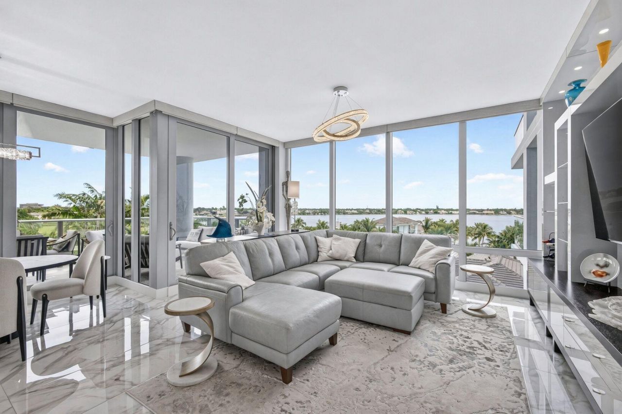 1 Water Club Way, Unit 503, North Palm Beach, FL 33408 Photo