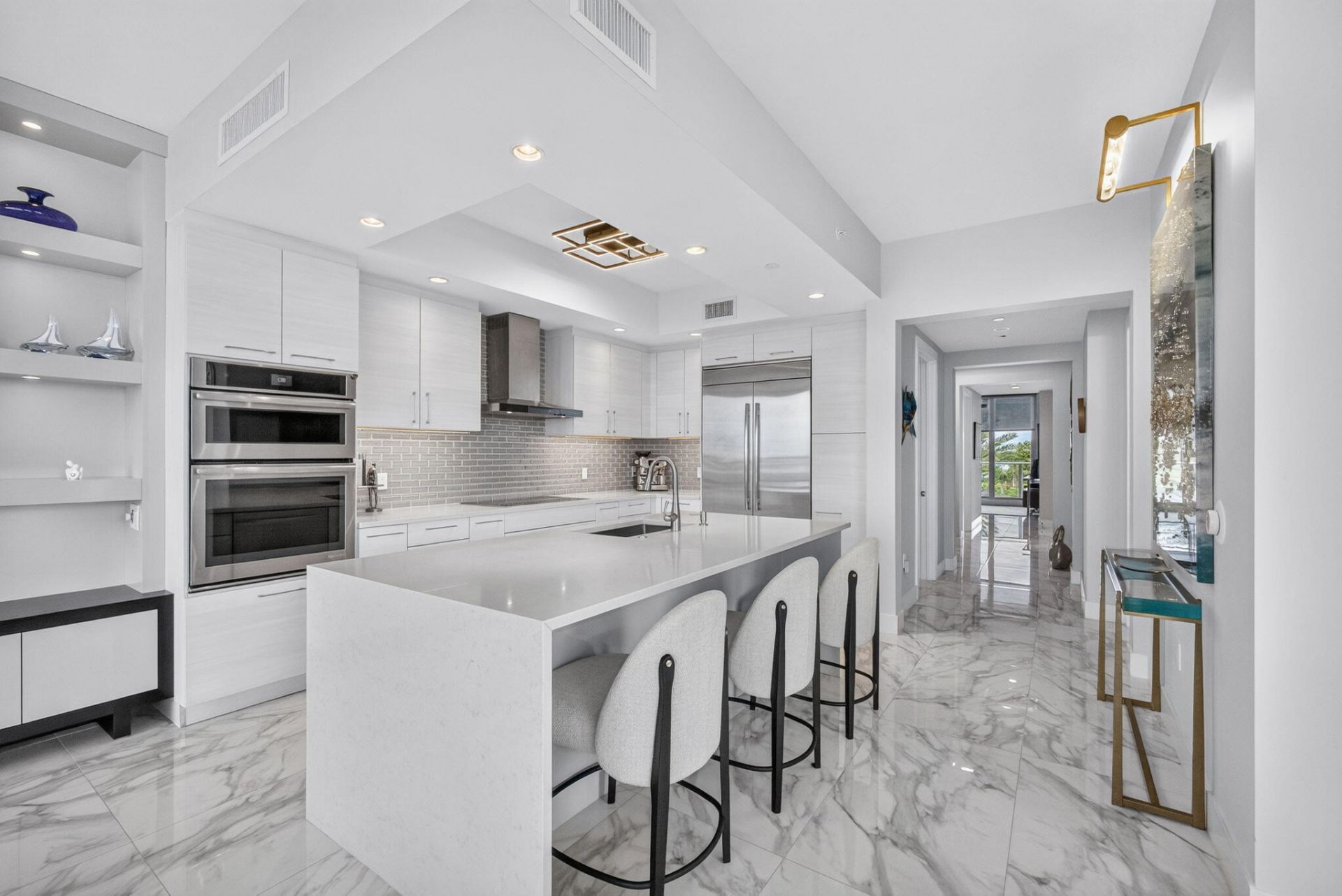 1 Water Club Way, Unit 503, North Palm Beach, FL 33408 Photo