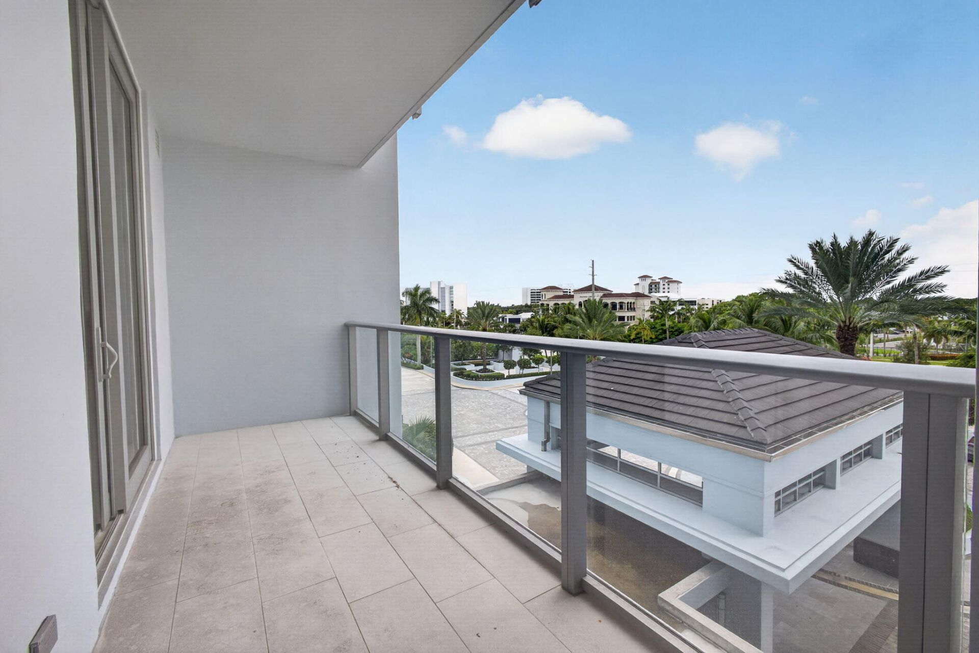 1 Water Club Way, Unit 503, North Palm Beach, FL 33408 Photo