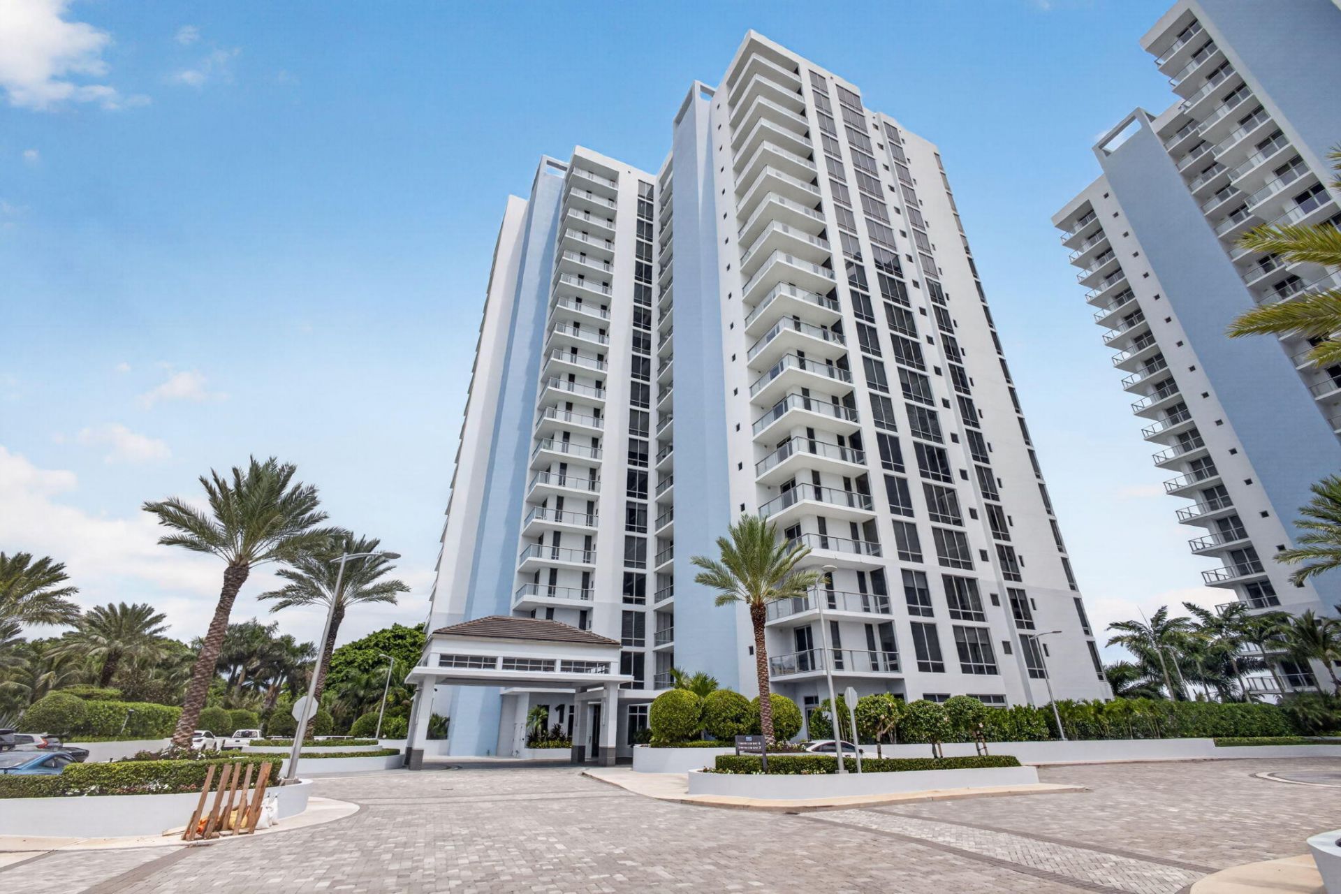 1 Water Club Way, Unit 503, North Palm Beach, FL 33408 Photo