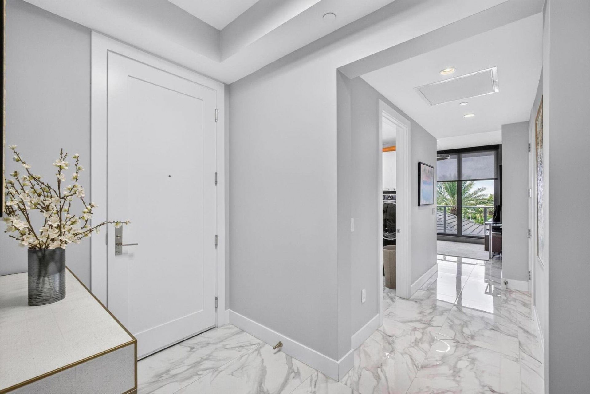 1 Water Club Way, Unit 503, North Palm Beach, FL 33408 Photo