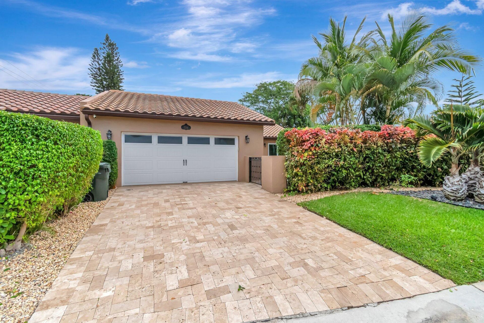 734 Camino Gardens Lane, Boca Raton, FL 33432 Photo