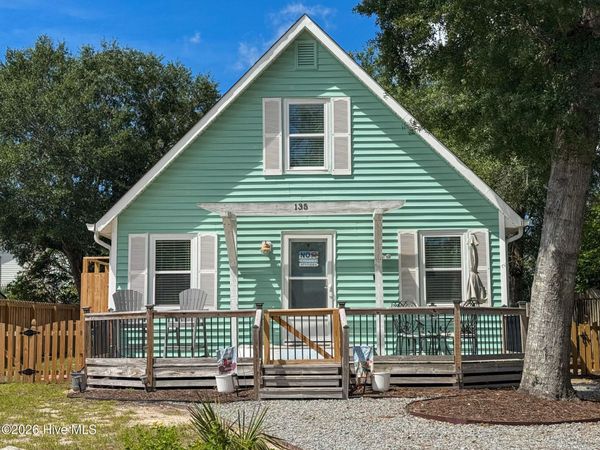 135 NE 34th Street, Oak Island, NC 28465