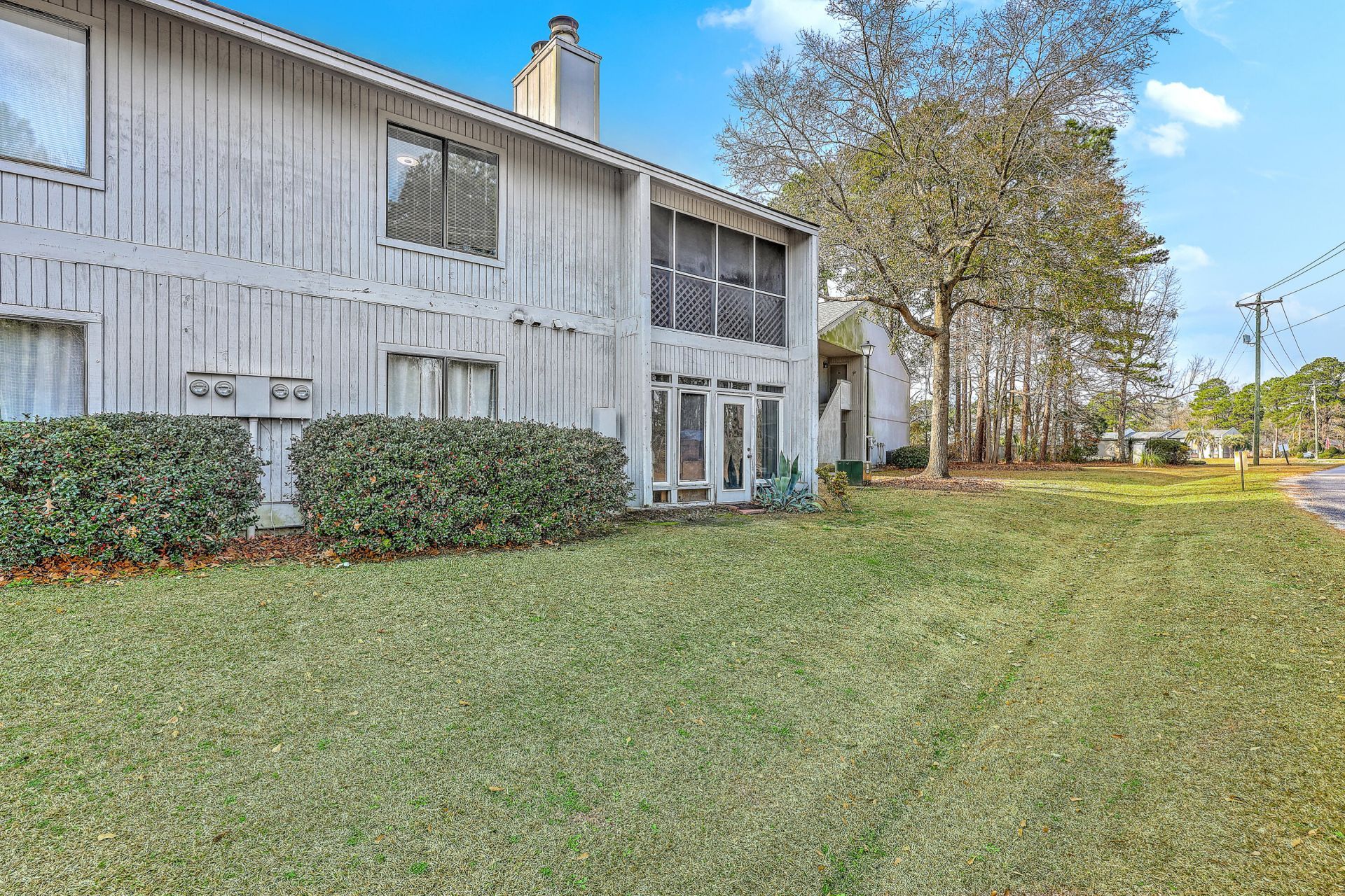 404 Greencastle Drive Photo 27