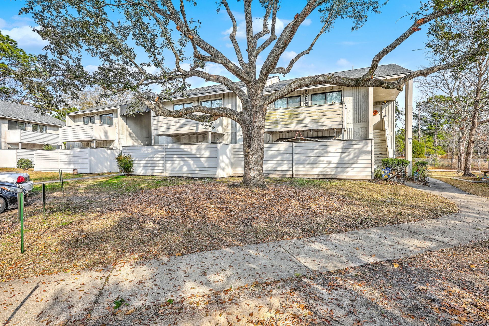 404 Greencastle Drive Photo 30