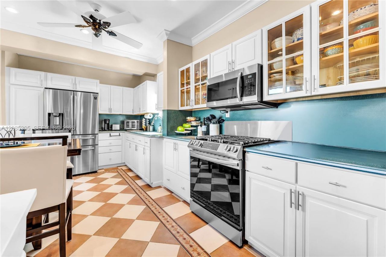 3719 Sheridan Ave, Miami Beach, FL 33140 Photo