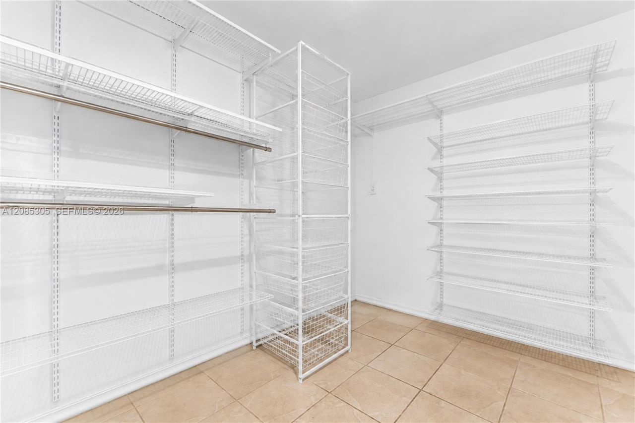 3719 Sheridan Ave, Miami Beach, FL 33140 Photo