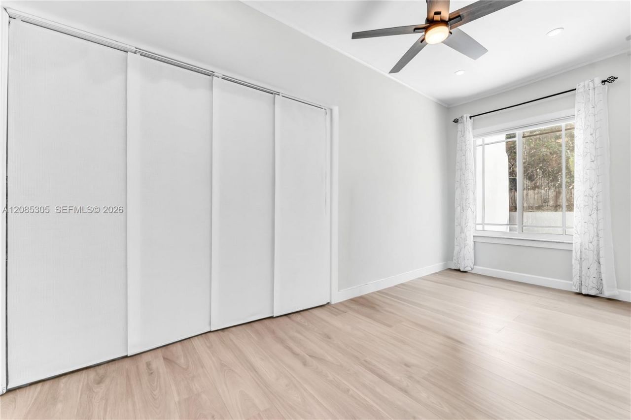 3719 Sheridan Ave, Miami Beach, FL 33140 Photo