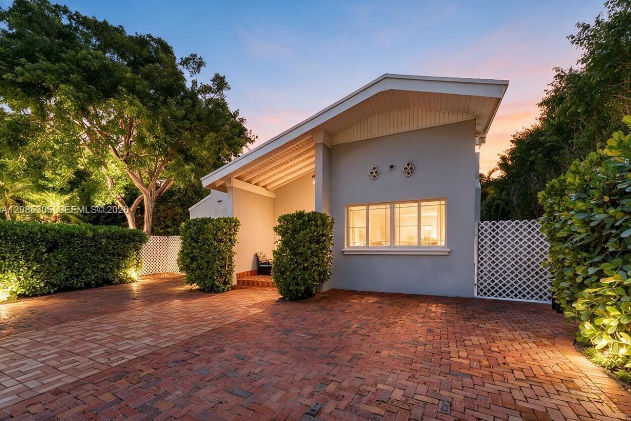 3719 Sheridan Ave, Miami Beach, FL 33140 Photo