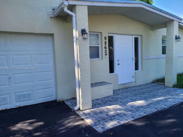 9860 SW 83rd St , Unit 1, Miami, FL 33173