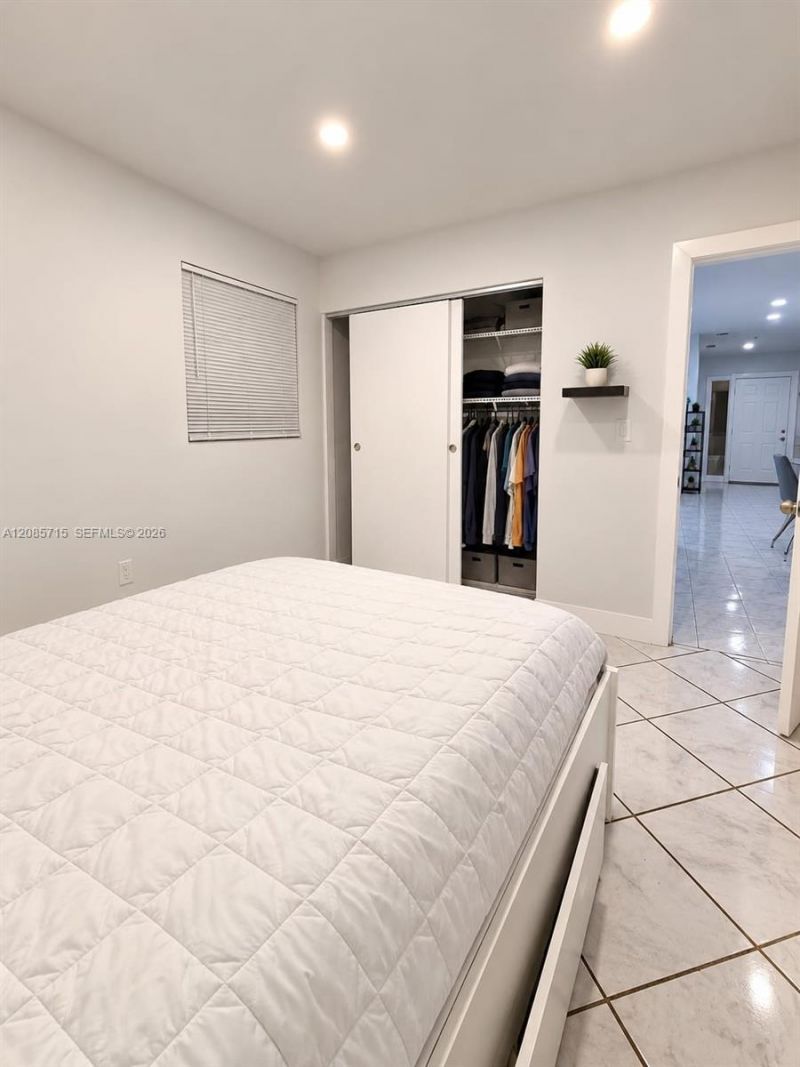 9860 SW 83rd St, Unit 1, Miami, FL 33173 Photo