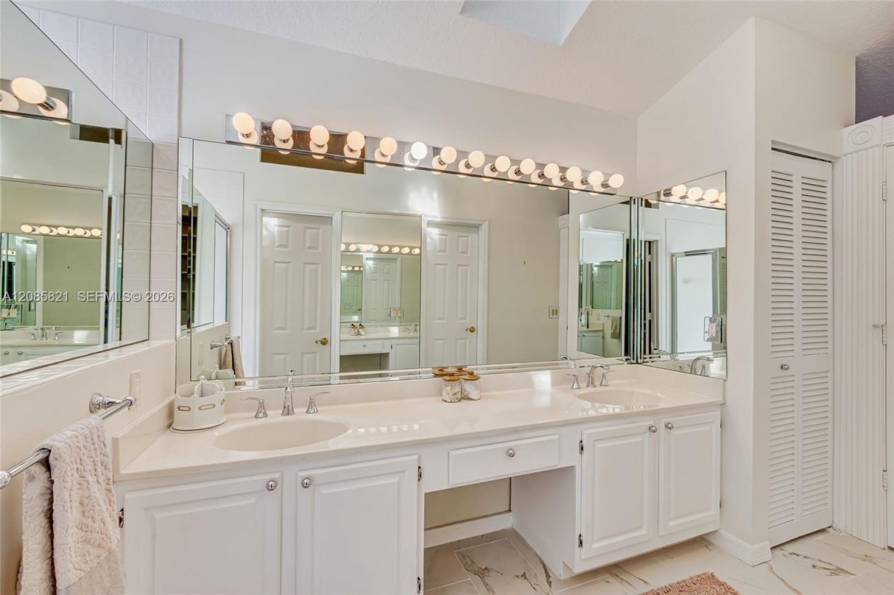 30 Windsor Ln, Unit #30, Palm Beach Gardens, FL 33418 Photo