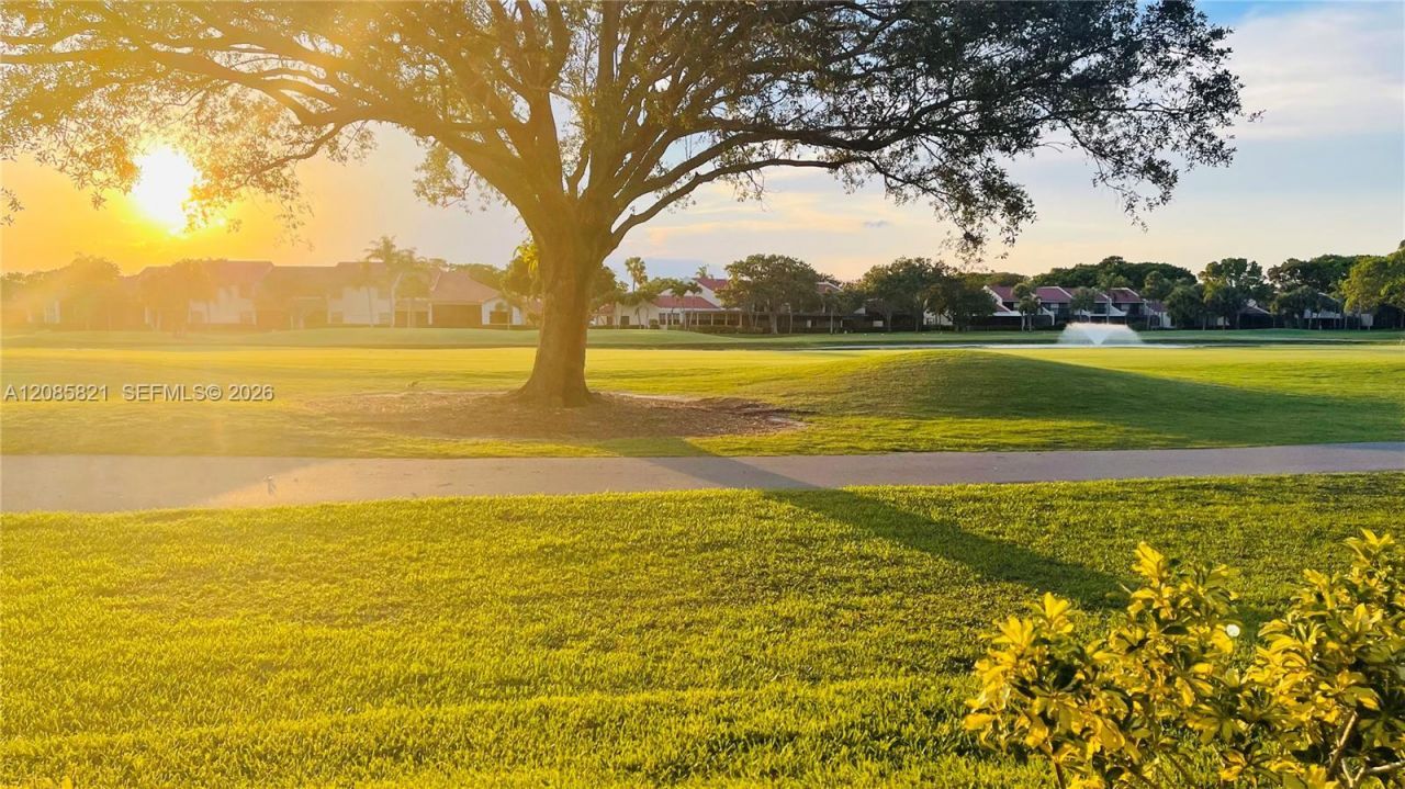 30 Windsor Ln, Unit #30, Palm Beach Gardens, FL 33418 Photo